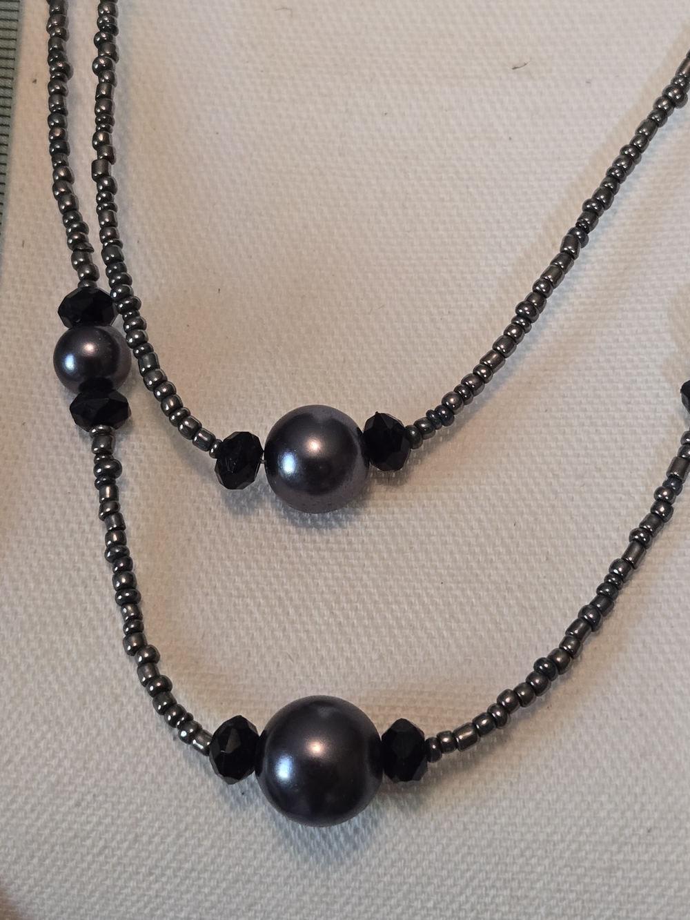 Elegant Black Hematite Beaded Necklace - Women Jewelry